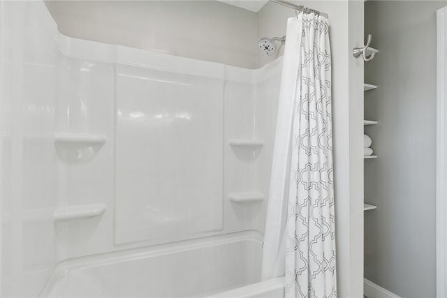 101 Meadow Ridge Drive, Greer, SC 29651