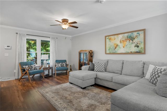 101 Meadow Ridge Drive, Greer, SC 29651