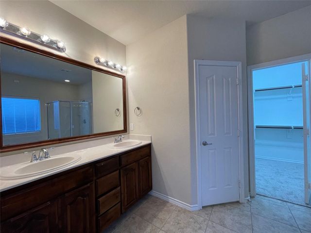 1236 Woodbine Cliff Drive, Fort Worth, TX 76179