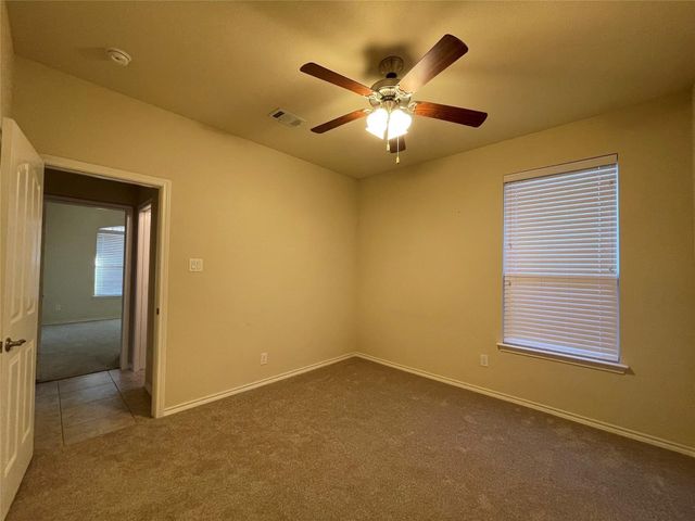 1236 Woodbine Cliff Drive, Fort Worth, TX 76179