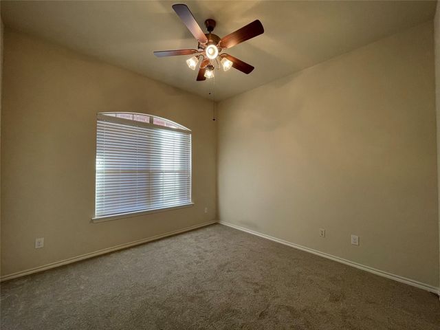 1236 Woodbine Cliff Drive, Fort Worth, TX 76179