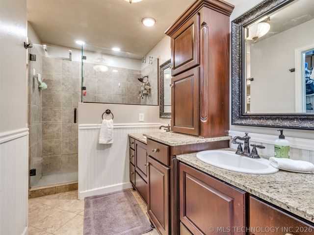 9166 E Misty Drive, Claremore, OK 74019