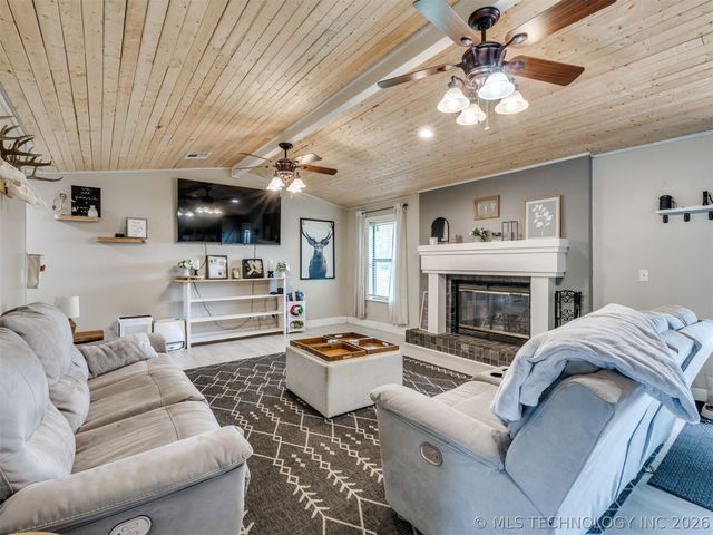 9166 E Misty Drive, Claremore, OK 74019
