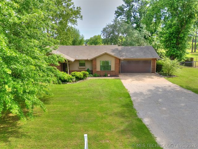 9166 E Misty Drive, Claremore, OK 74019