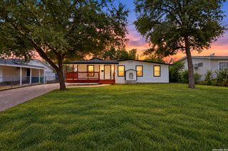 414 WAKE FORREST DR, San Antonio, TX 78228