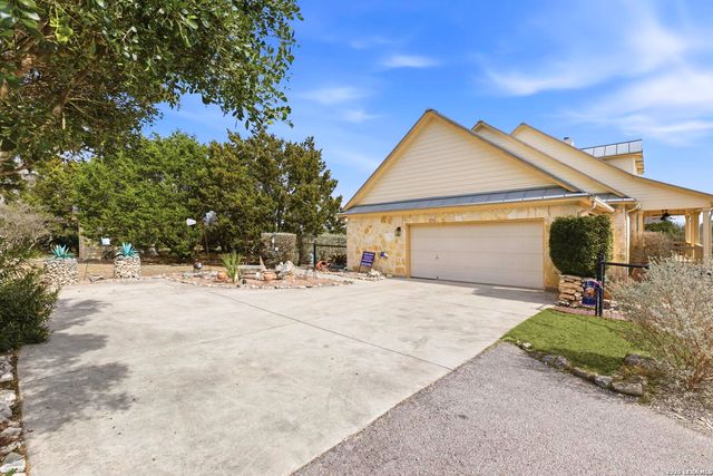 104 Rolling View, Boerne, TX 78006