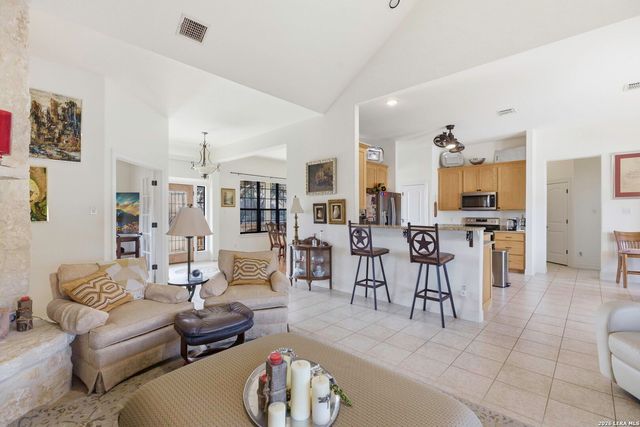 104 Rolling View, Boerne, TX 78006