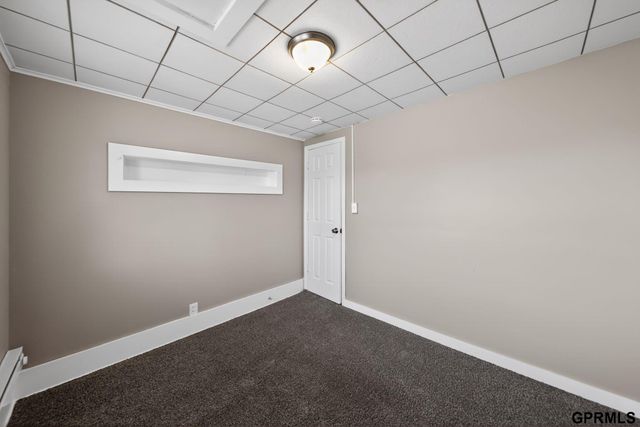 2432 Titus Avenue, Omaha, NE 68112