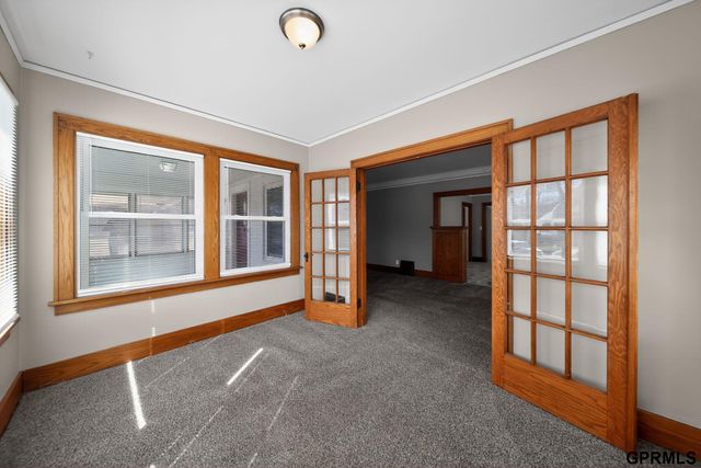 2432 Titus Avenue, Omaha, NE 68112