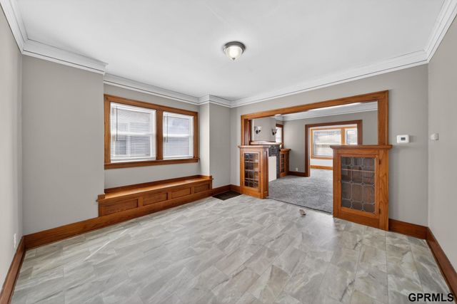 2432 Titus Avenue, Omaha, NE 68112