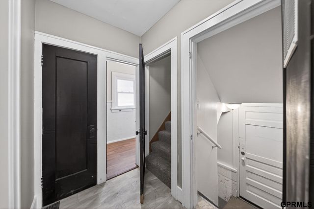 2432 Titus Avenue, Omaha, NE 68112