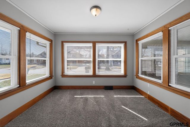 2432 Titus Avenue, Omaha, NE 68112