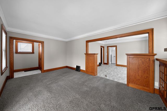 2432 Titus Avenue, Omaha, NE 68112