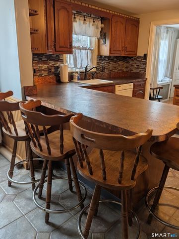 401 Frost Road, Waterbury, CT 06705