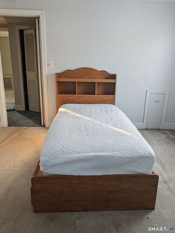 401 Frost Road, Waterbury, CT 06705