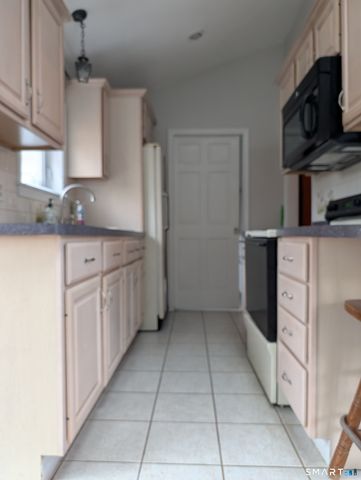 401 Frost Road, Waterbury, CT 06705