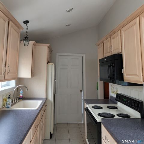 401 Frost Road, Waterbury, CT 06705