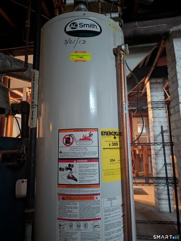 401 Frost Road, Waterbury, CT 06705