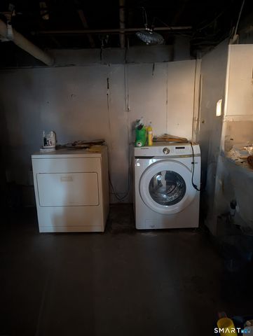 401 Frost Road, Waterbury, CT 06705