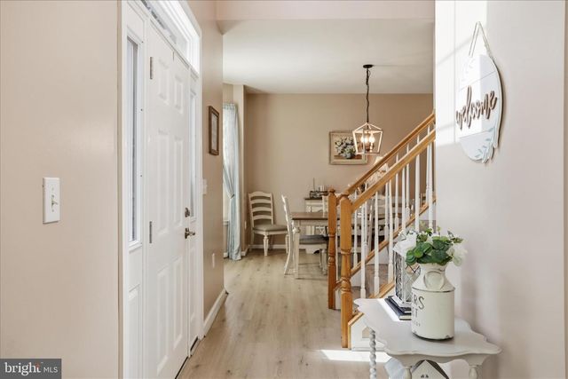 244 KIMBERWICKE DR N, Charles Town, WV 25414