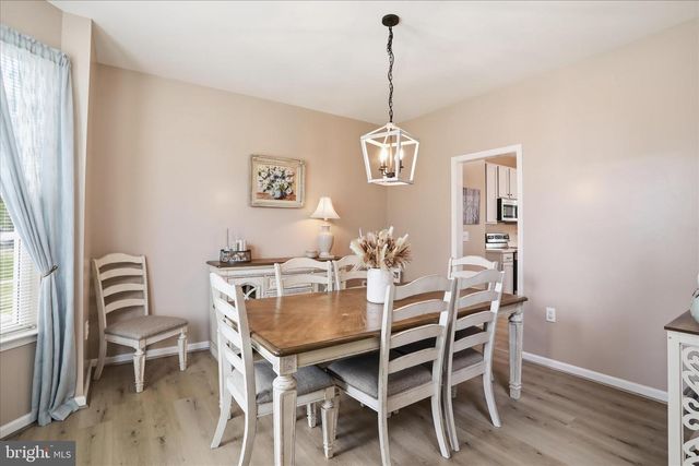 244 KIMBERWICKE DR N, Charles Town, WV 25414