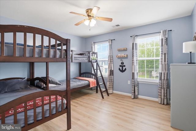 244 KIMBERWICKE DR N, Charles Town, WV 25414