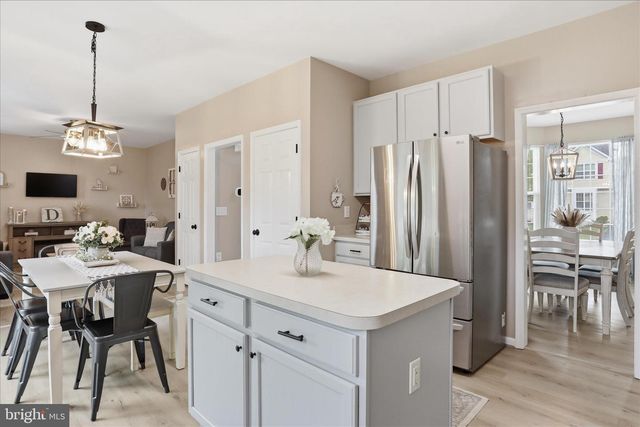 244 KIMBERWICKE DR N, Charles Town, WV 25414