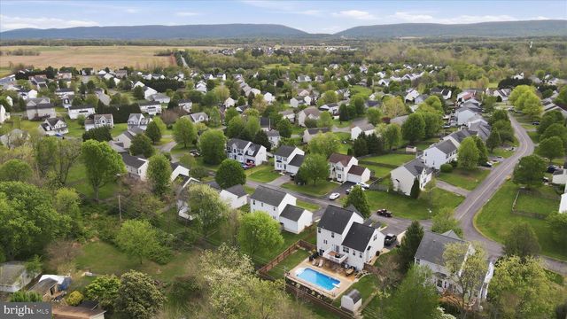 244 KIMBERWICKE DR N, Charles Town, WV 25414