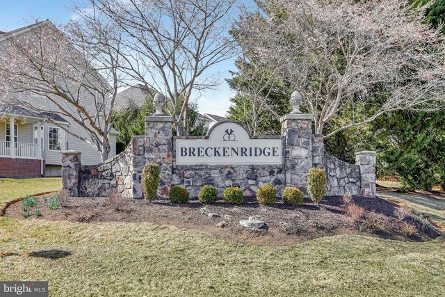 244 KIMBERWICKE DR N, Charles Town, WV 25414
