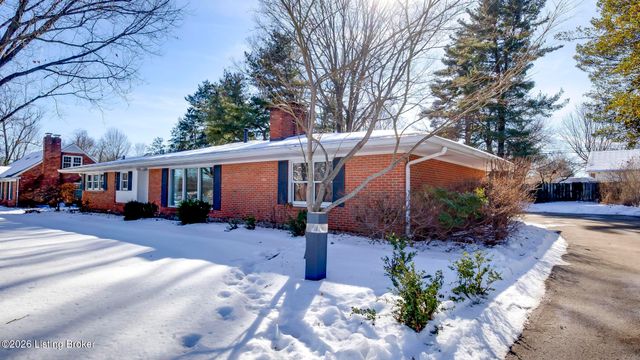 2706 Lime Kiln Ln, Louisville, KY 40222