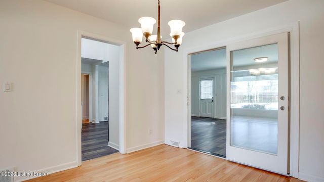 2706 Lime Kiln Ln, Louisville, KY 40222