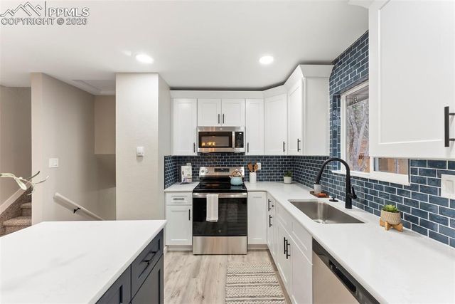 2414 Warwick Lane, Colorado Springs, CO 80909