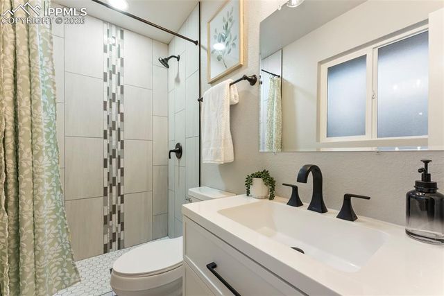 2414 Warwick Lane, Colorado Springs, CO 80909