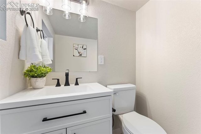 2414 Warwick Lane, Colorado Springs, CO 80909