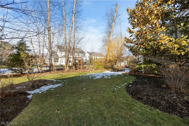 2430 Woodhawk Lane, Avon, OH 44011