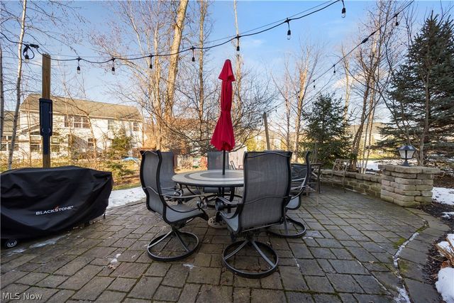 2430 Woodhawk Lane, Avon, OH 44011