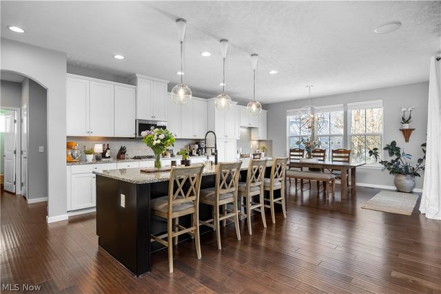 2430 Woodhawk Lane, Avon, OH 44011