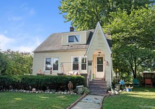 630 Buckingham Avenue, Flint, MI 48507