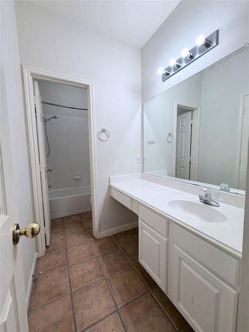 14926 Lindenbrook Lane, Houston, TX 77095