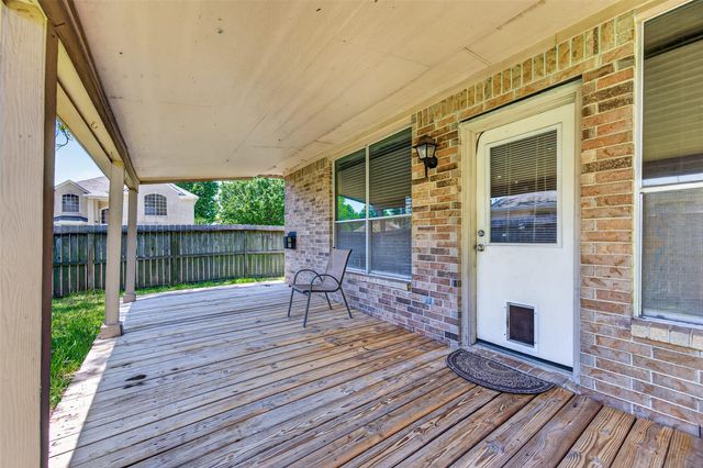 14926 Lindenbrook Lane, Houston, TX 77095