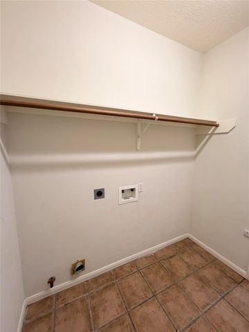 14926 Lindenbrook Lane, Houston, TX 77095