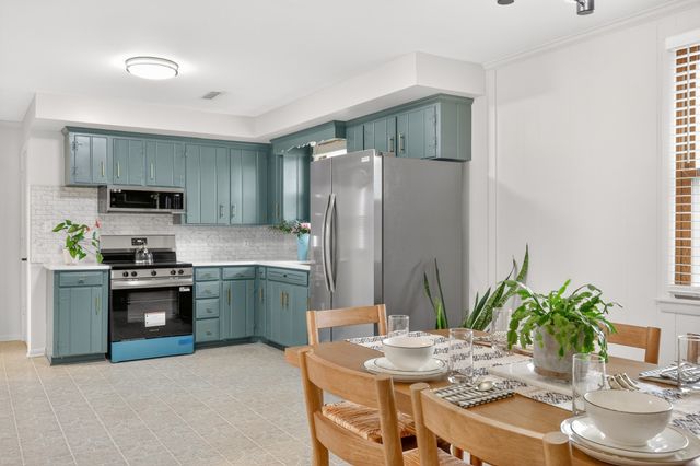 5022 Bonnahill Dr, Hermitage, TN 37076