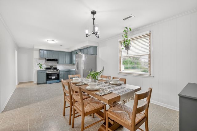 5022 Bonnahill Dr, Hermitage, TN 37076