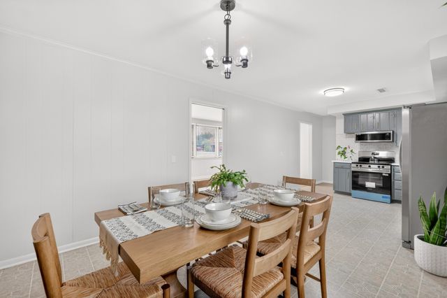 5022 Bonnahill Dr, Hermitage, TN 37076