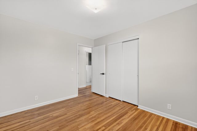 5022 Bonnahill Dr, Hermitage, TN 37076