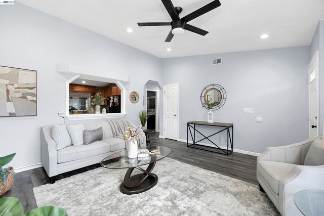 22633 Mossy Rock Drive, Hayward, CA 94541