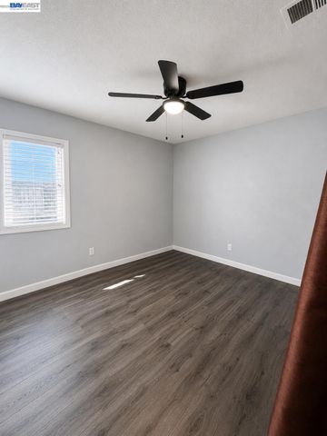 22633 Mossy Rock Drive, Hayward, CA 94541