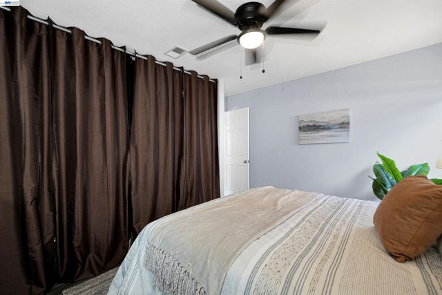22633 Mossy Rock Drive, Hayward, CA 94541