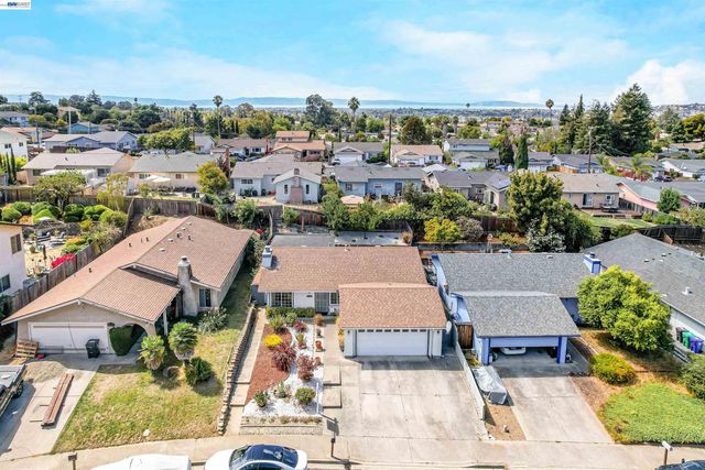 22633 Mossy Rock Drive, Hayward, CA 94541