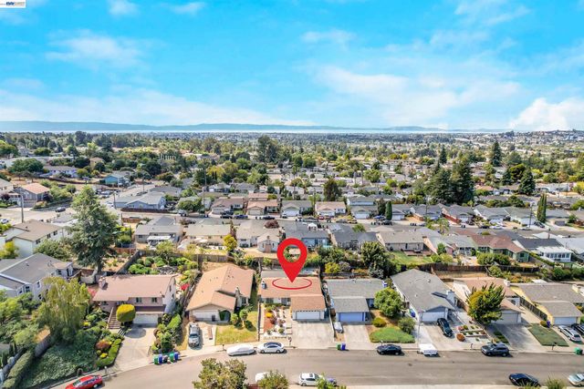 22633 Mossy Rock Drive, Hayward, CA 94541